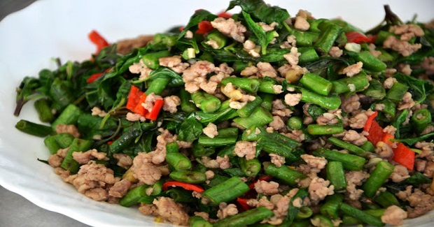 Vietnamese Long Beans, Basil & Pork Stir-Fry Recipe Vietnamese Long Beans, Basil & Pork Stir-Fry Recipe