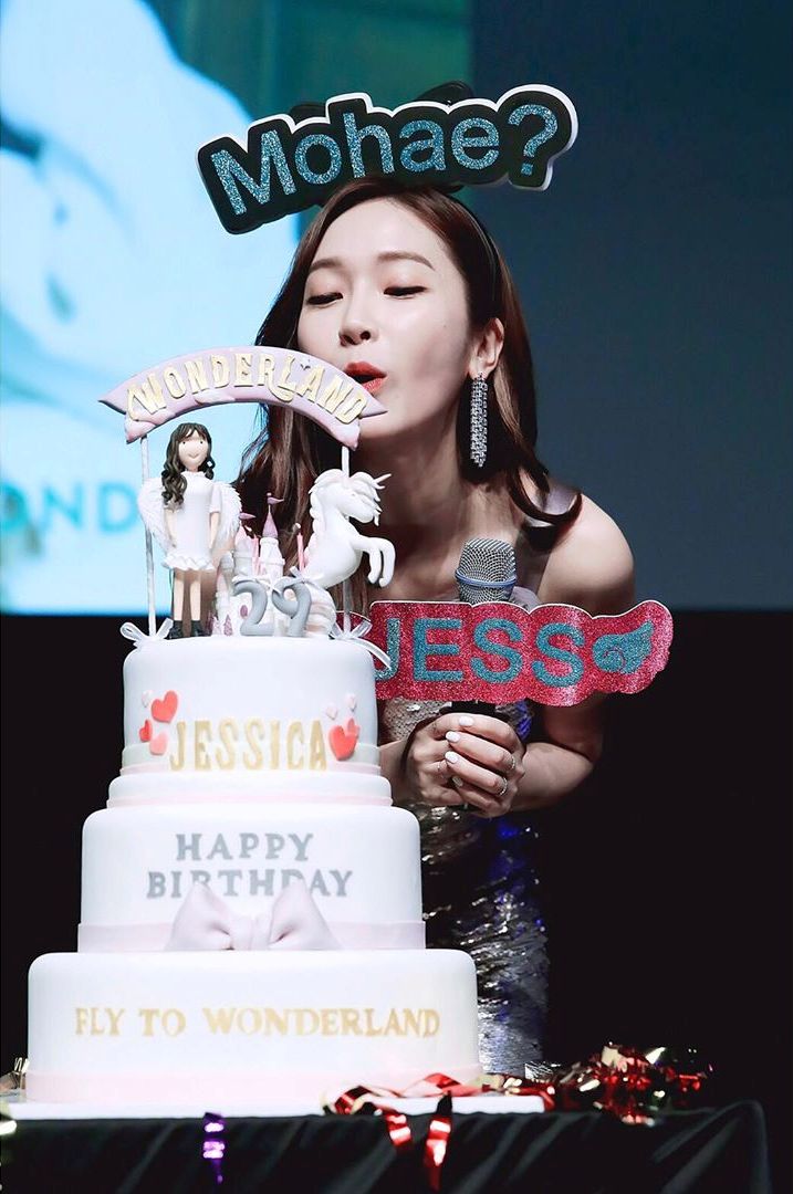 Jessica Jung thanks fans for celebrating her birthday - Wonderful