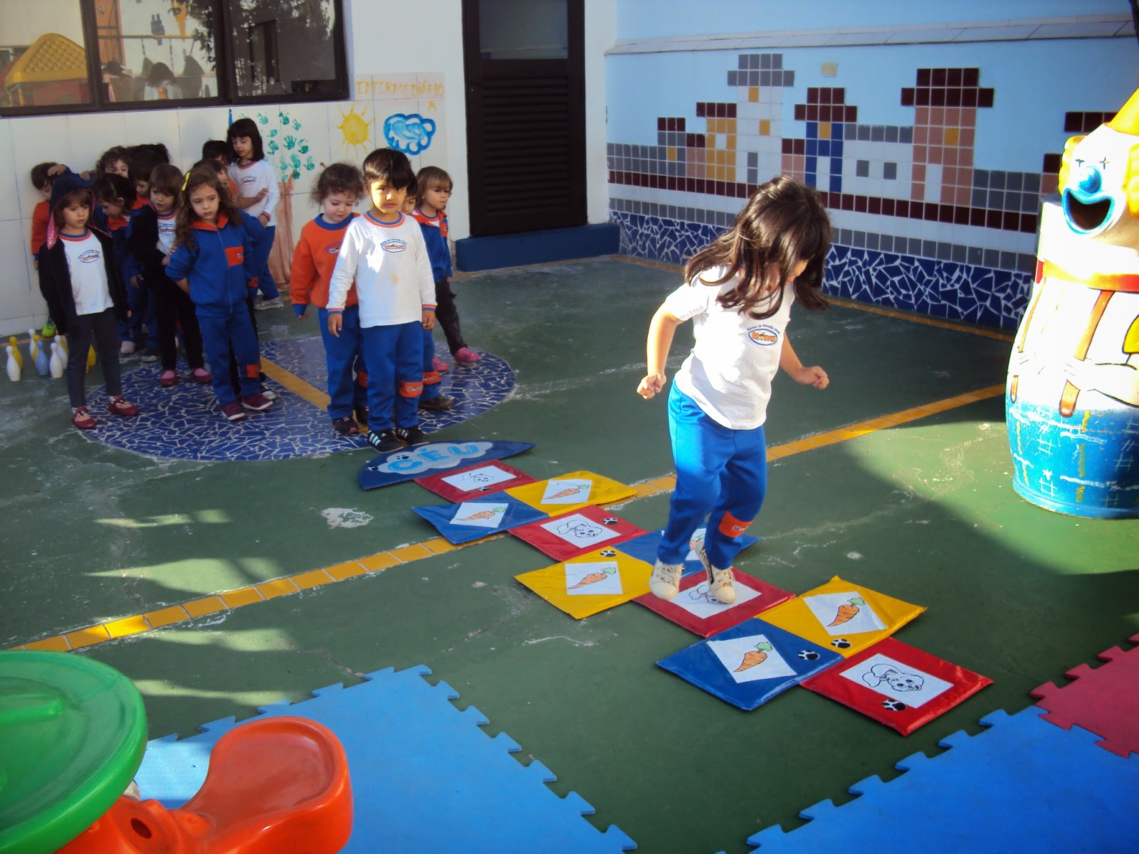 104 Atividades De Recreação E Jogos (Educação Infantil)