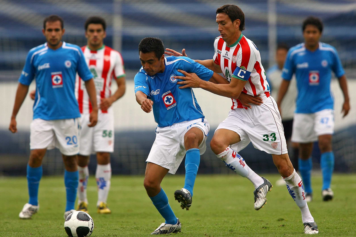 PZ C: cruz azul