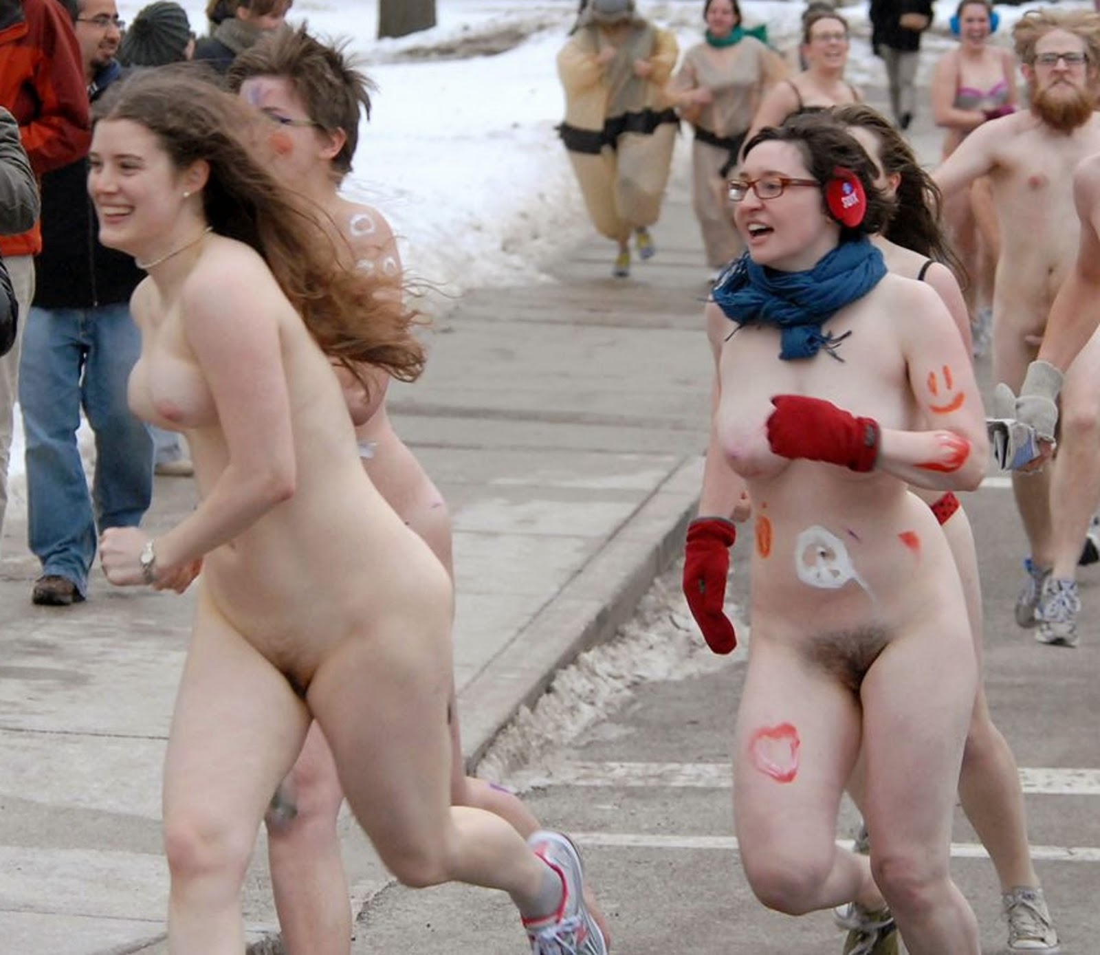 Public Nudity Project Polar Bear Run University Of Chicago Usa