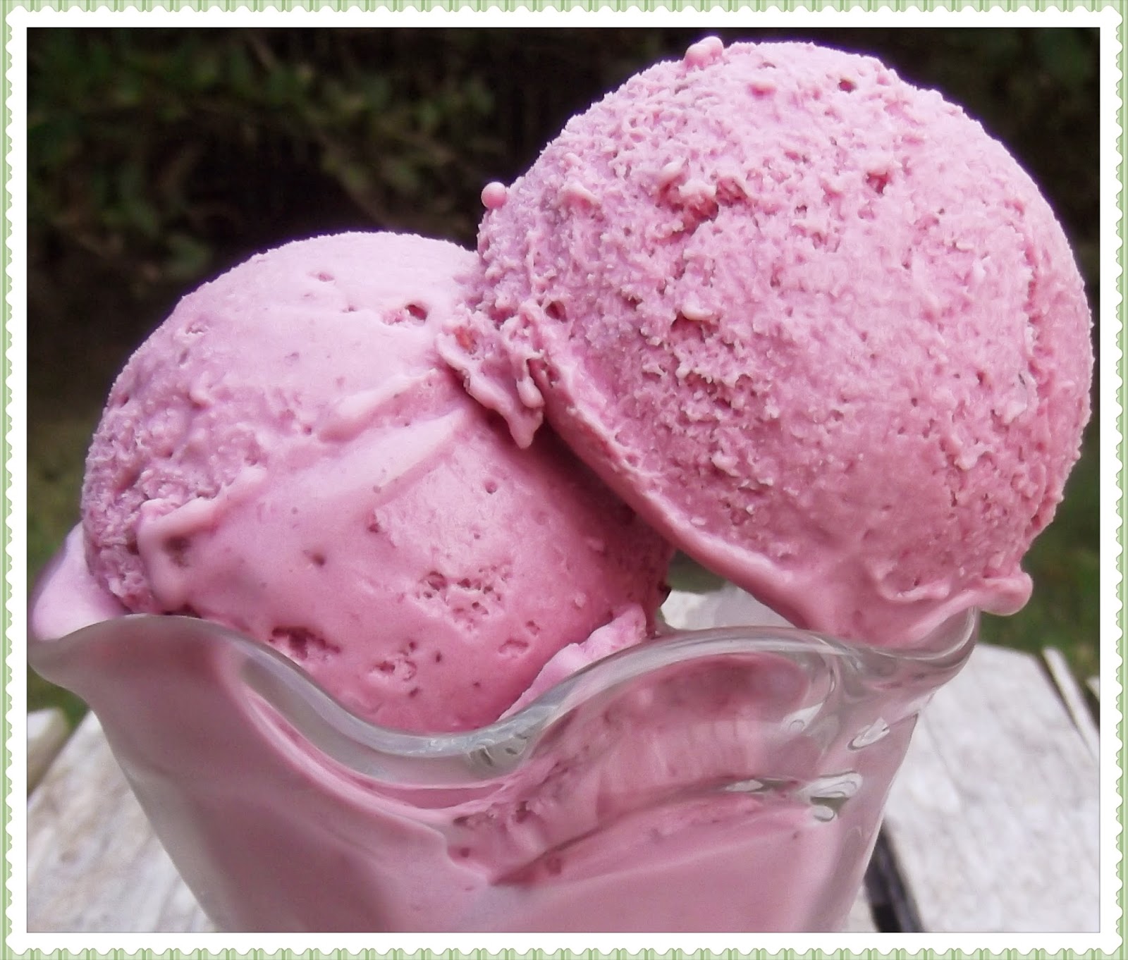 Rosie's Country Baking Blackberry Ice Cream