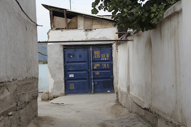 Ouzbékistan, Andijan, container, © L. Gigout, 2012