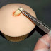 Cupcake Dengan Belatung, Berani Coba?