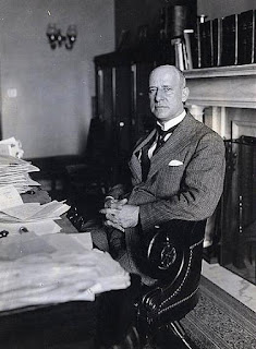 anti german hysteria essay War time hysteria, 1917: senator miles poindexter army, united states, anti-german war time hysteria, 1917: senator miles poindexter, 'american-ness,' and. anti german hysteria essay War time hysteria, 1917: senator miles poindexter army, united states, anti-german war time hysteria, 1917: senator miles poindexter, 'american-ness,' and.