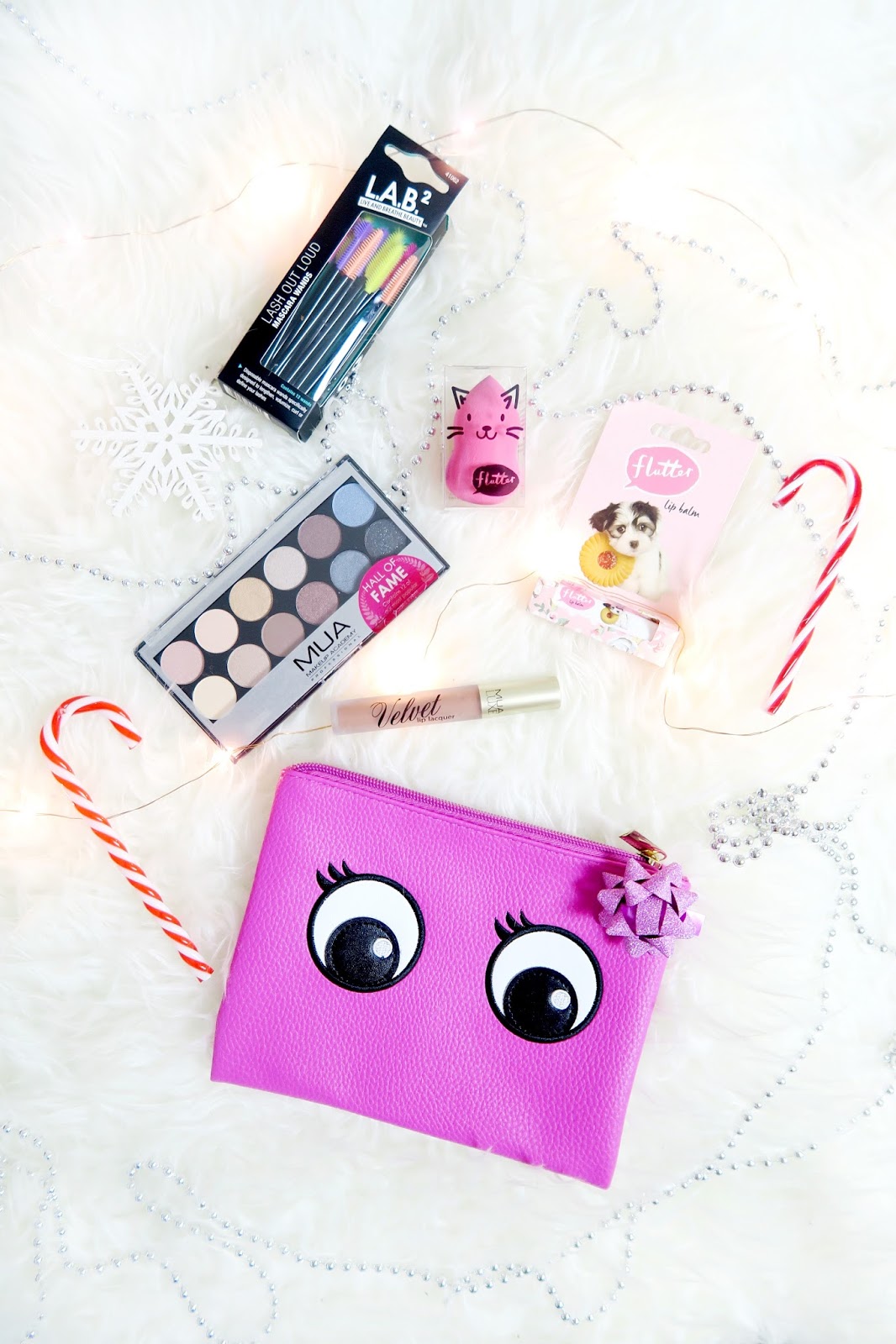 Christmas Gift Guide Stocking Fillers from Superdrug an image of stocking fillers from Superdrug