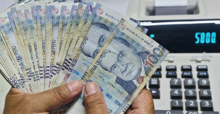 Un sueldo de gratificación más 9% adicional recibirán Trabajadores del Sector Privado (Ley N° 30334) Un sueldo de gratificación más 9% adicional recibirán Trabajadores del Sector Privado (Ley N° 30334)