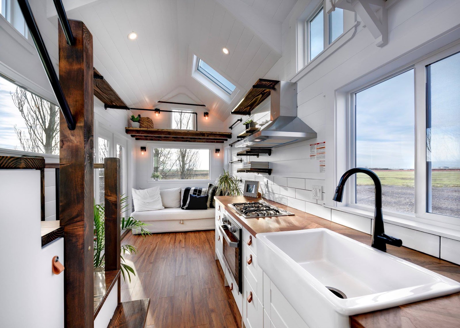 The 26' Napa Edition From Mint Tiny House Co [ TINY HOUSE TOWN ]