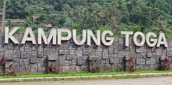 Daya Tarik Obyek Wisata Kampung Toga Di Sumedang Jawa Barat - Ihategreenjello
