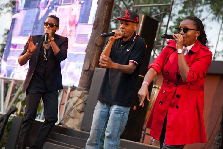 NAIROBI'Z BLOGAZINE BLANKETS & WINE (XLV) JULY