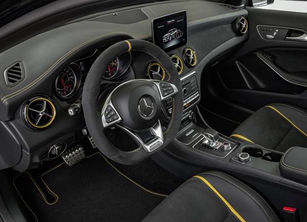 2018 Mercedes-AMG GLA 45 Interior 2018 Mercedes-AMG GLA 45 Released and Updated Version Super Crossover