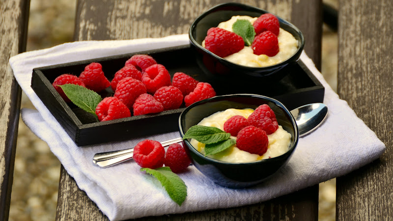 Vanilla Cream and Raspberries