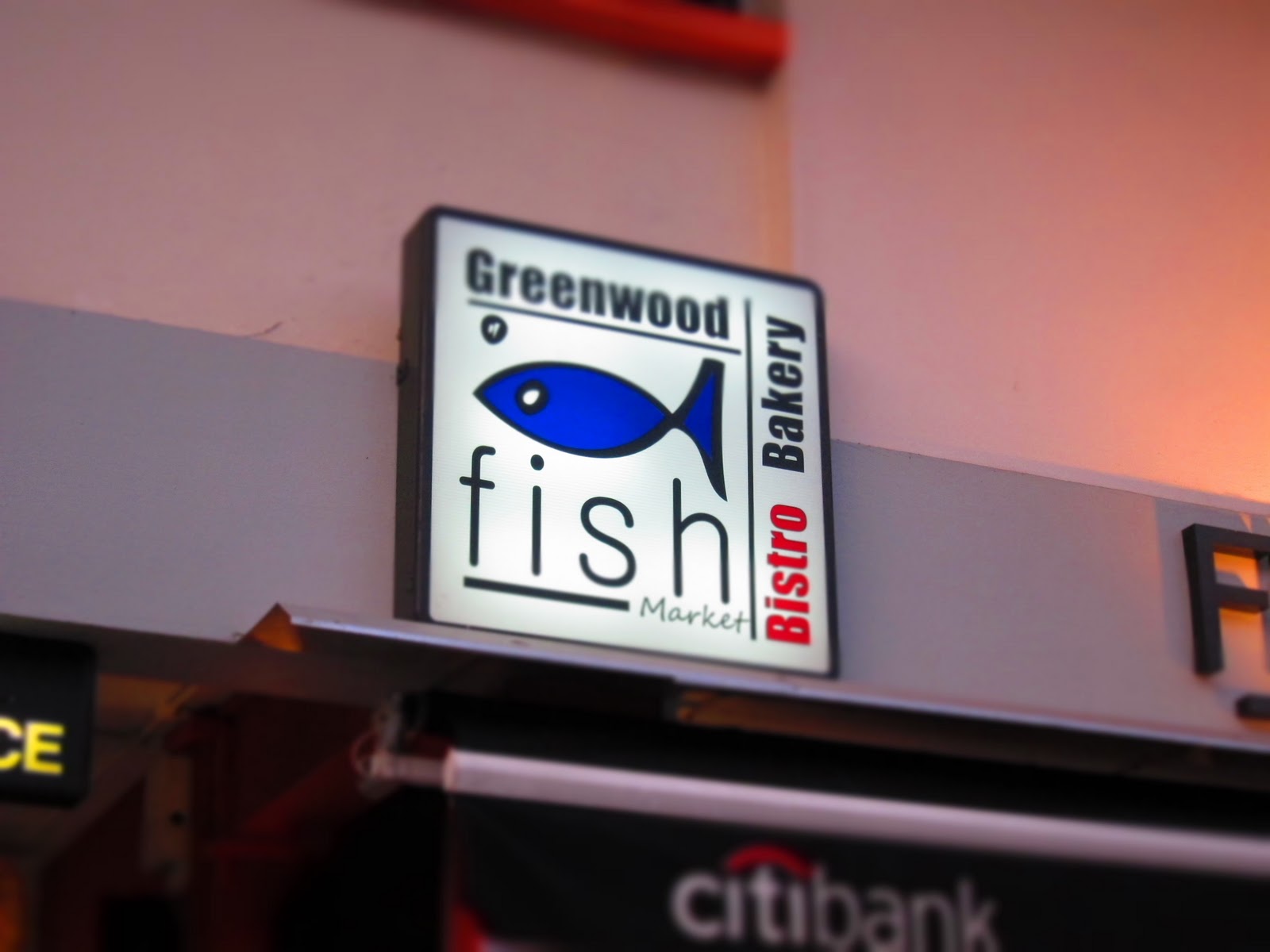 Foodmanna Reviews Oysters bargain at Greenwood Fish Market