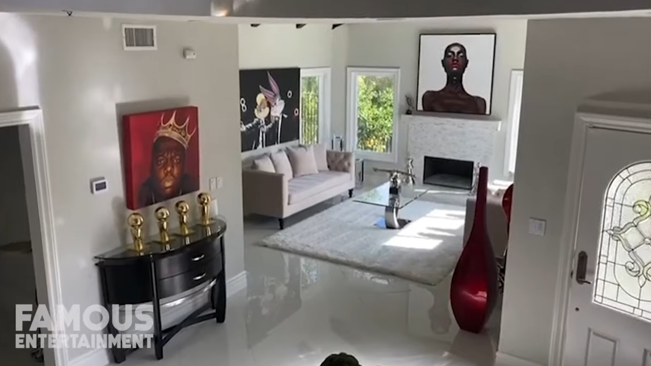 30 Photos vs. Shaquille O’Neal | House Tour 2020 | Mansions in Georgia, Florida & More - Luxury Home & Interior Design Video Tour 30 Photos vs. Shaquille O’Neal | House Tour 2020 | Mansions in Georgia, Florida & More - Luxury Home & Interior Design Video Tour