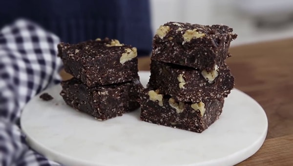 Türk Kahveli Şekersiz Raw Brownie Tarifi Vegan Pişmeyen Browni