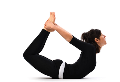 7 Gerakan Yoga Untuk Mengecilkan Perut gerakan yoga