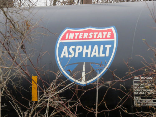 asphalt carrying freight car