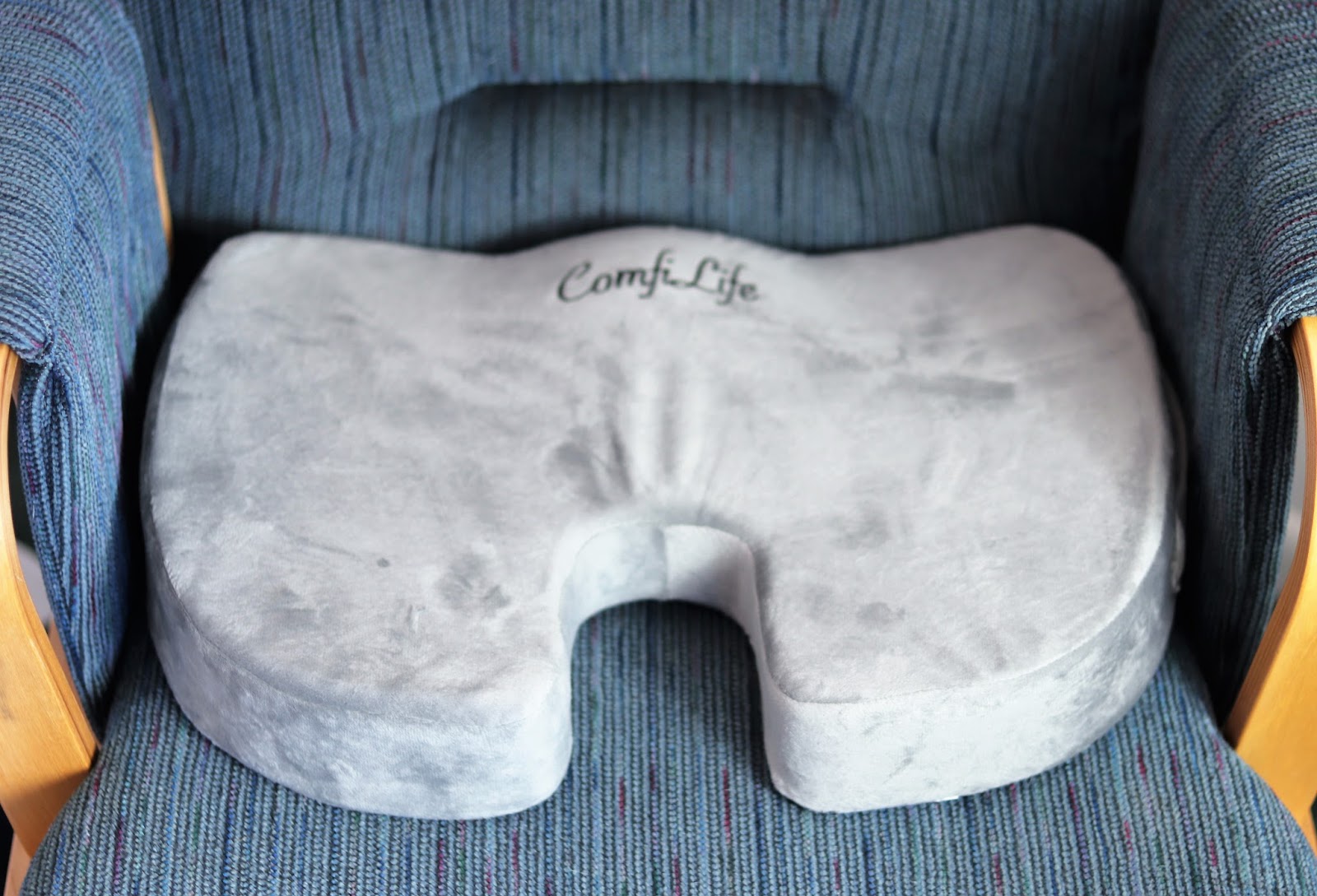 Memory Foam Pillow for Back and Hip Support