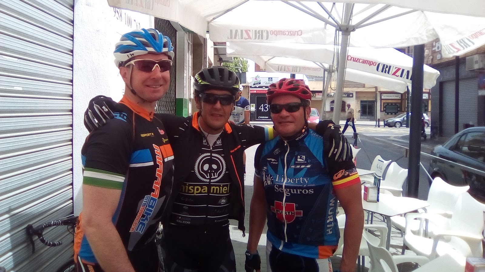 MARABIKE Peña de ciclismo de Maracena DOS PÁJAROS MARABIKE Peña de ciclismo de Maracena DOS PÁJAROS