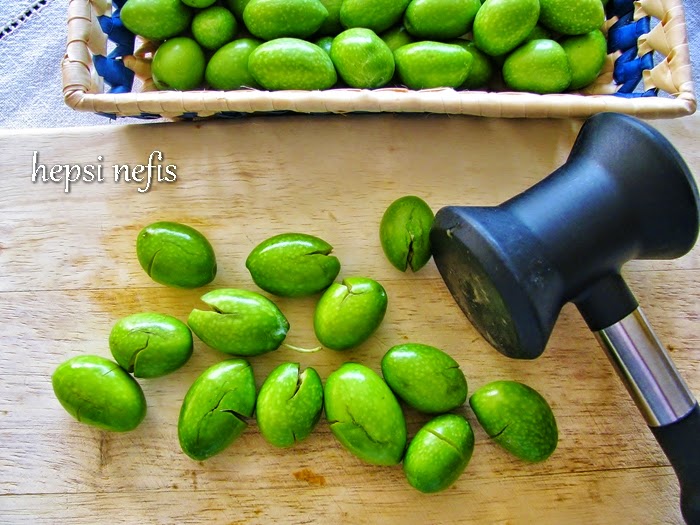 evde kırma yeşil zeytin nasıl yapılır