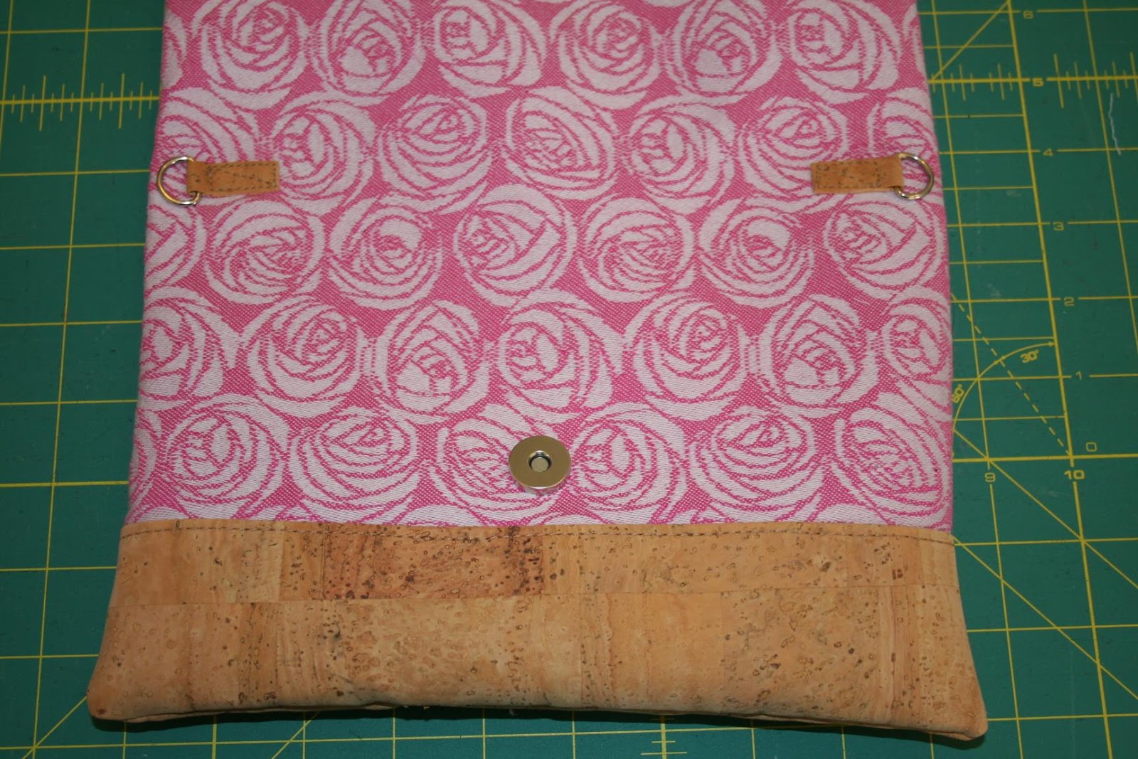 The Mumblings Of Little Moo. Adding a strap to your fold over party