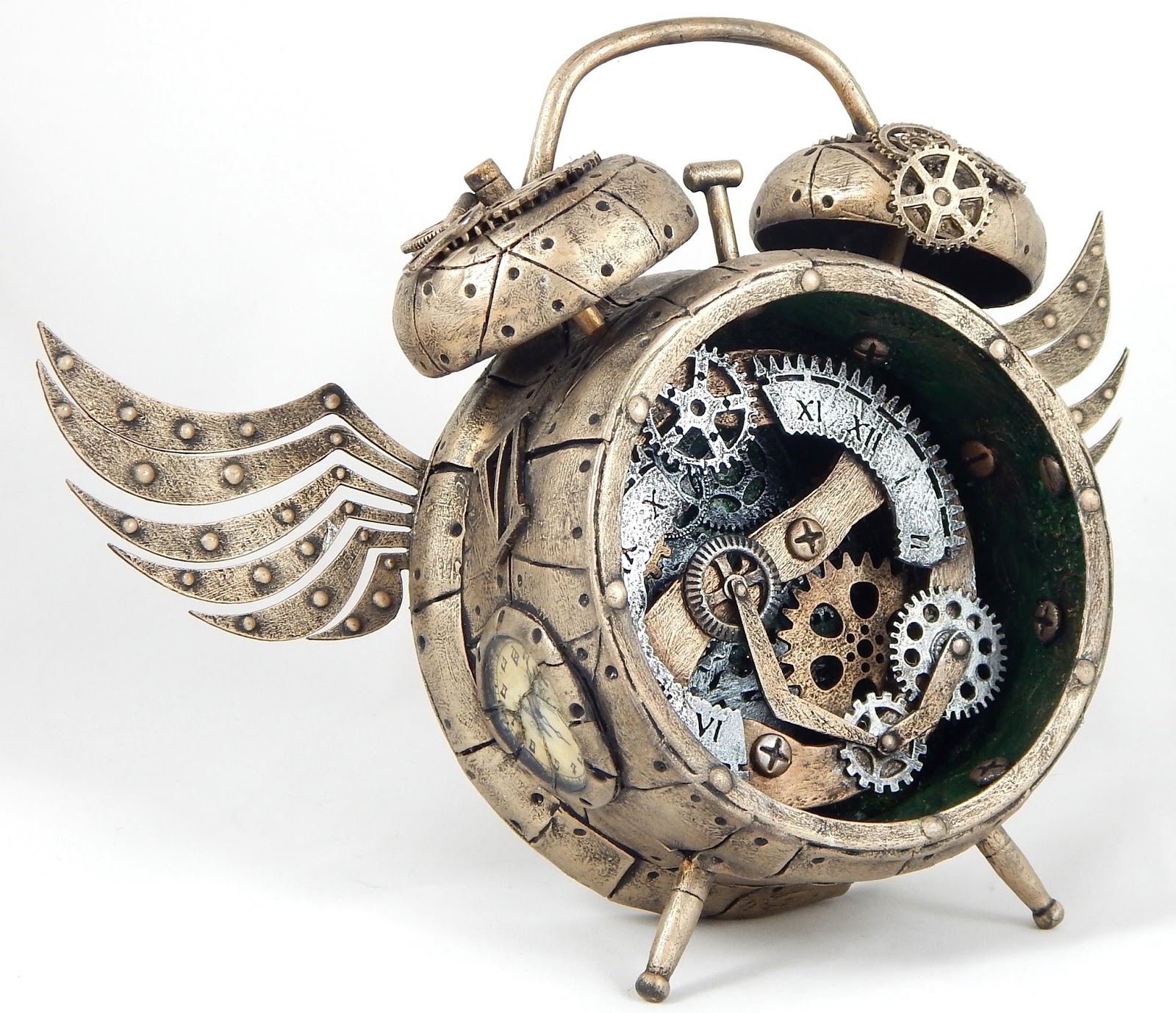Whimsytouches: Steampunk Winged Clock