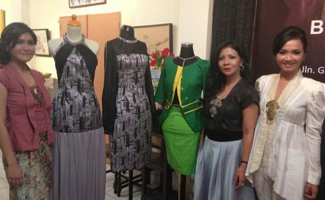 Fashion Tradisional Indonesia Bikin Cantik Maksimal Fashion Tradisional Indonesia Bikin Cantik Maksimal
