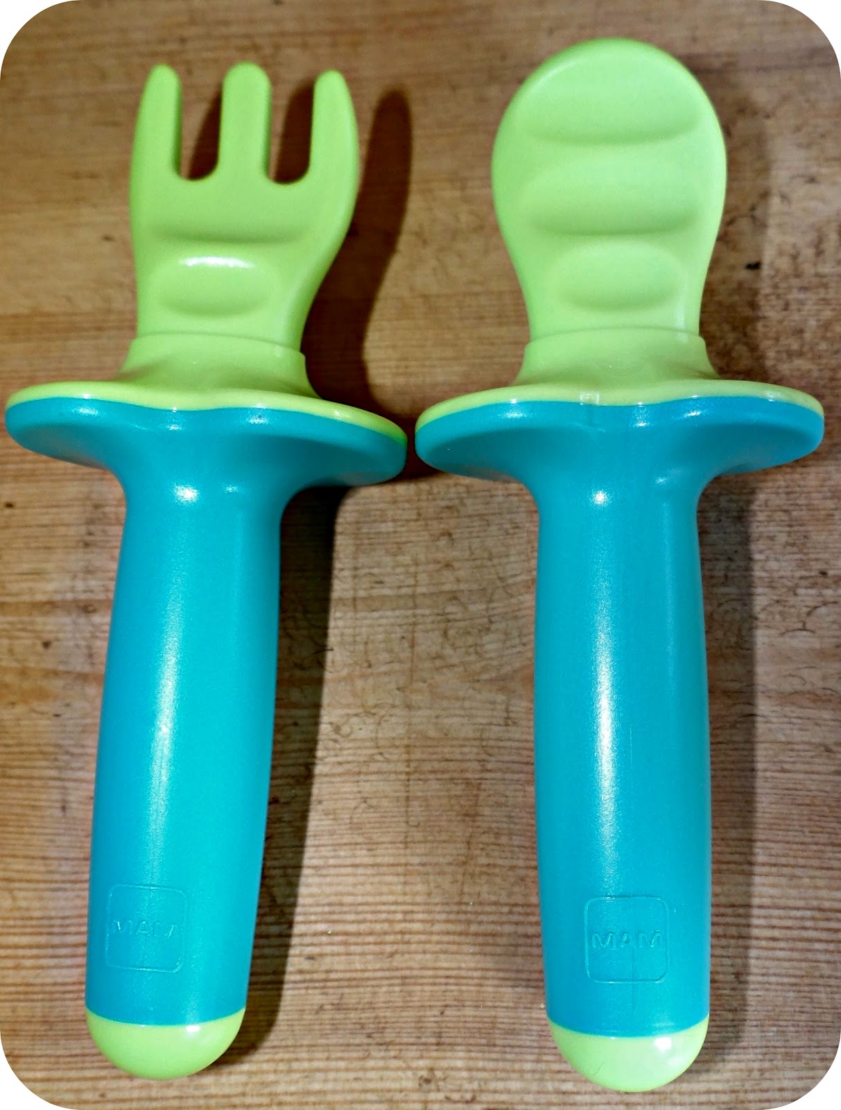 mam baby spoon