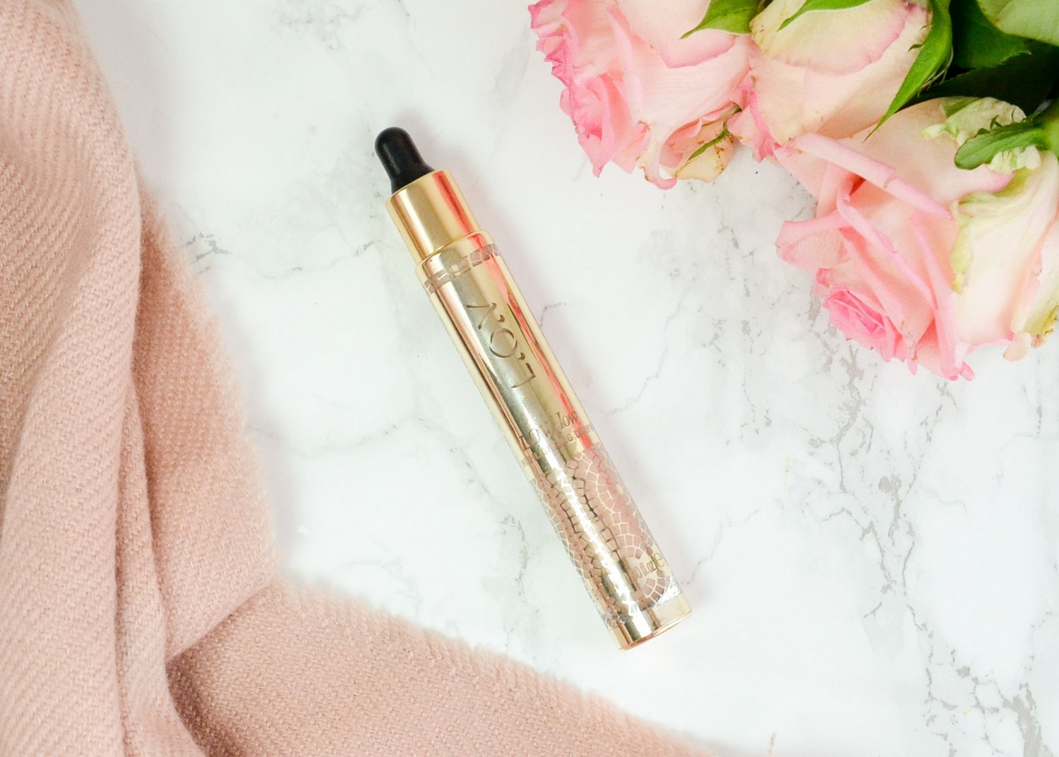 Blogger Mail from L.O.V Cosmetics | LOVglow Highlighting Drops 020 Sunlight Glow