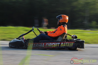 Gokart Seru di Marina Circuit Batam Gokart Seru di Marina Circuit Batam