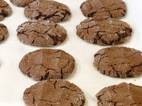 chocolate sugar cookie