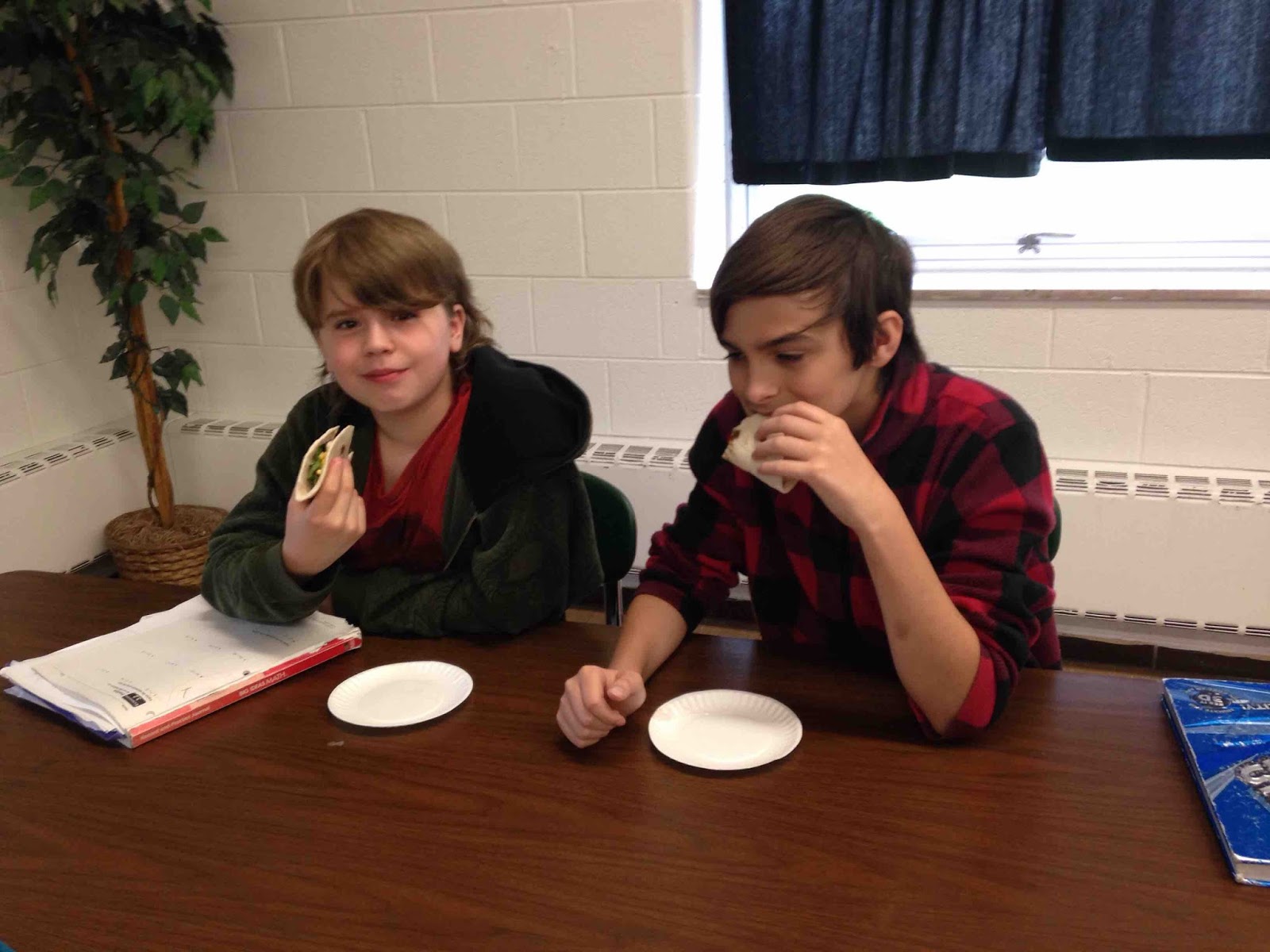 Talking Taylor Schools WEST MIDDLE SCHOOL It's time for a tastiest