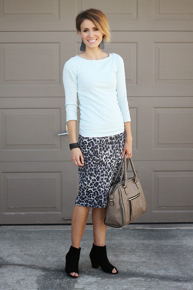 Gray Leopard Print and Color Me Apparel | ONE little MOMMA | Bloglovin’