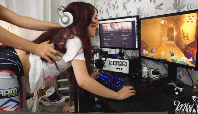 Gamer girl fucked in the ass while gaming. 