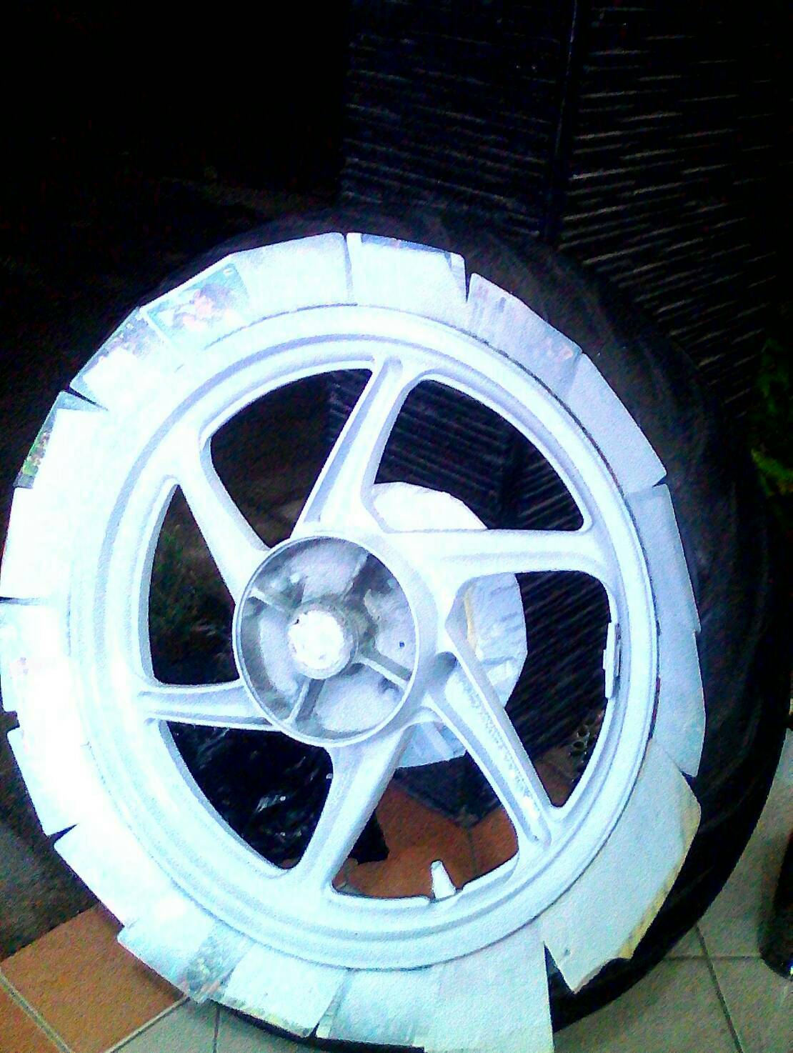 Modifikasi Cat Pelek Motor Ori