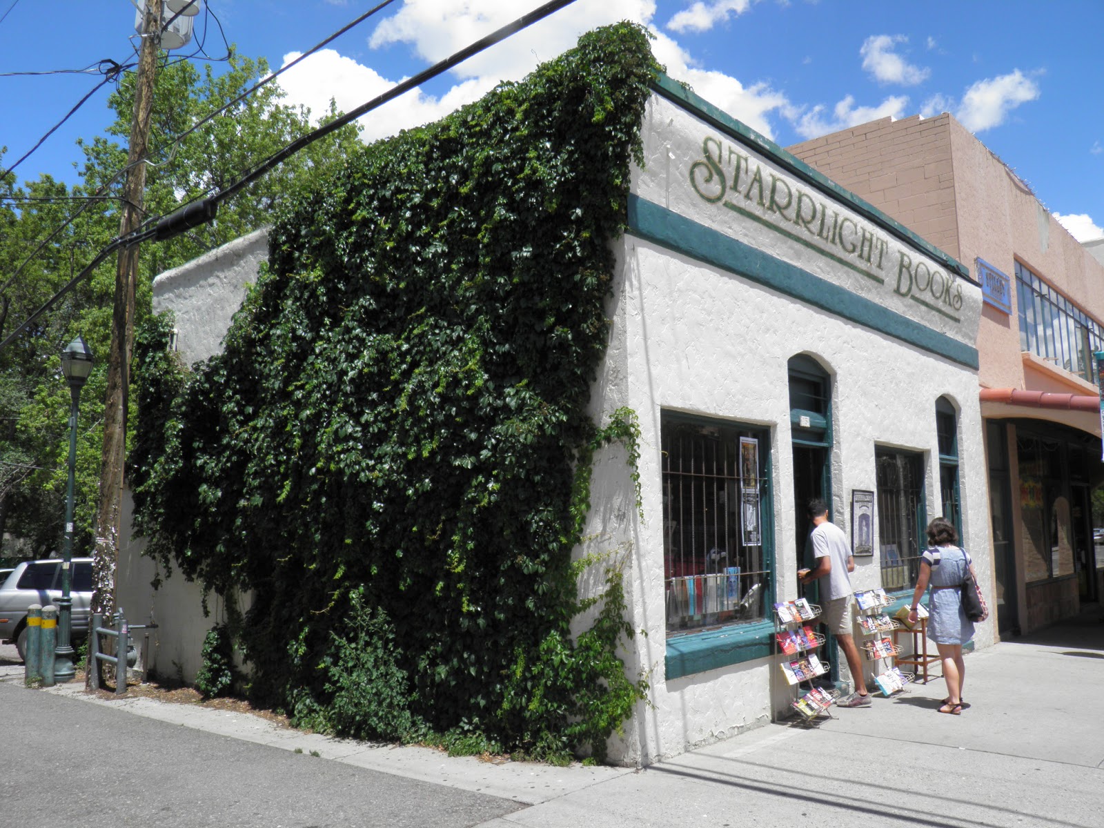 walking flagstaff walk to post office