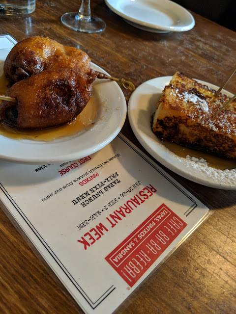 Cafe Ba-Ba-Reeba in Lincoln Park is the perfect place for a fresh take on brunch. Check out my experience on Musings of a Museum Fanatic. 