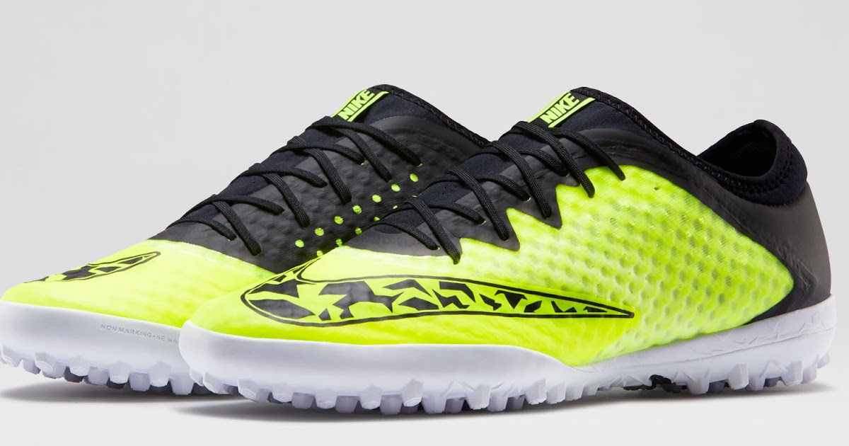 Volt Nike Elastico III 2015 Boots Revealed -