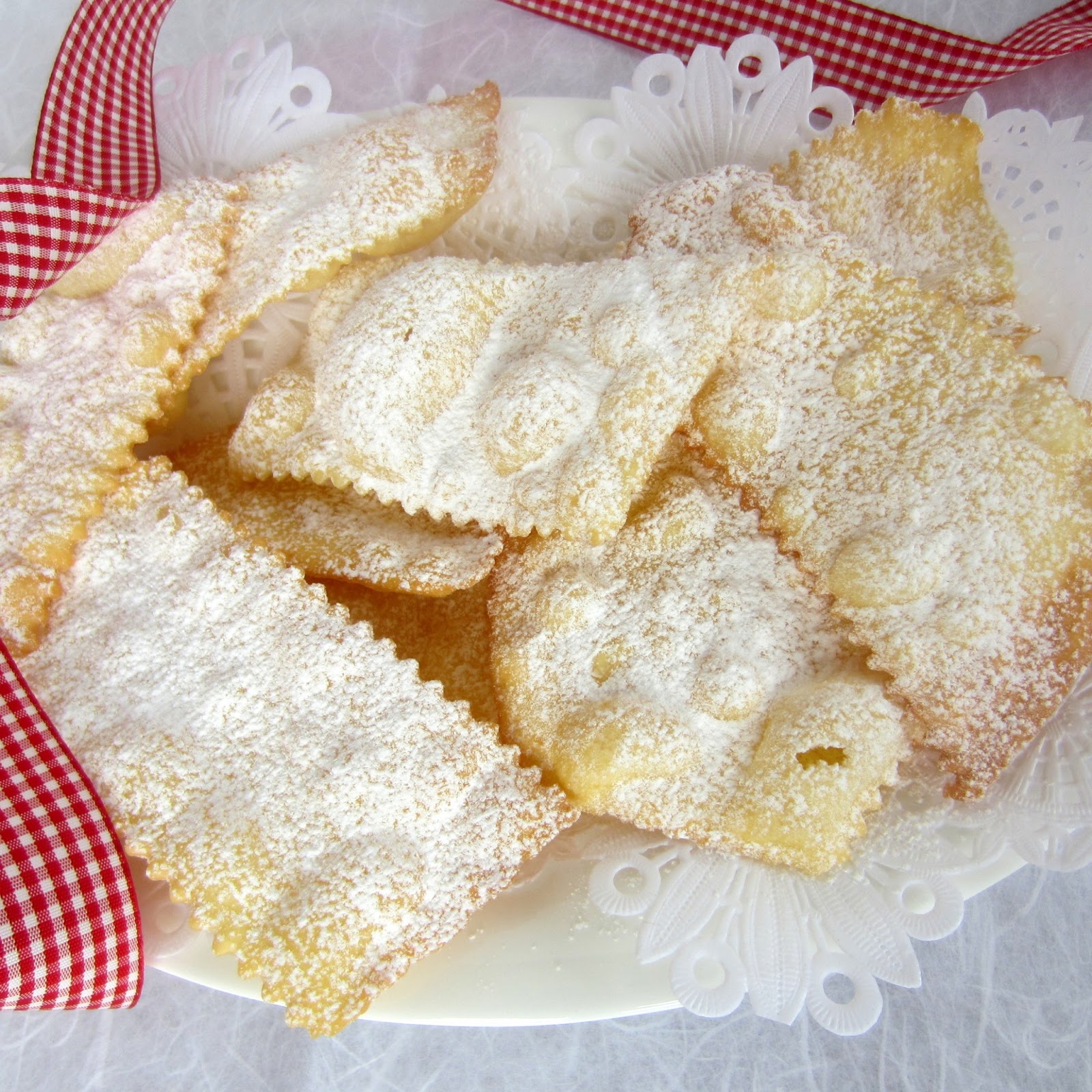 Formine e Mattarello: Galani o crostoli