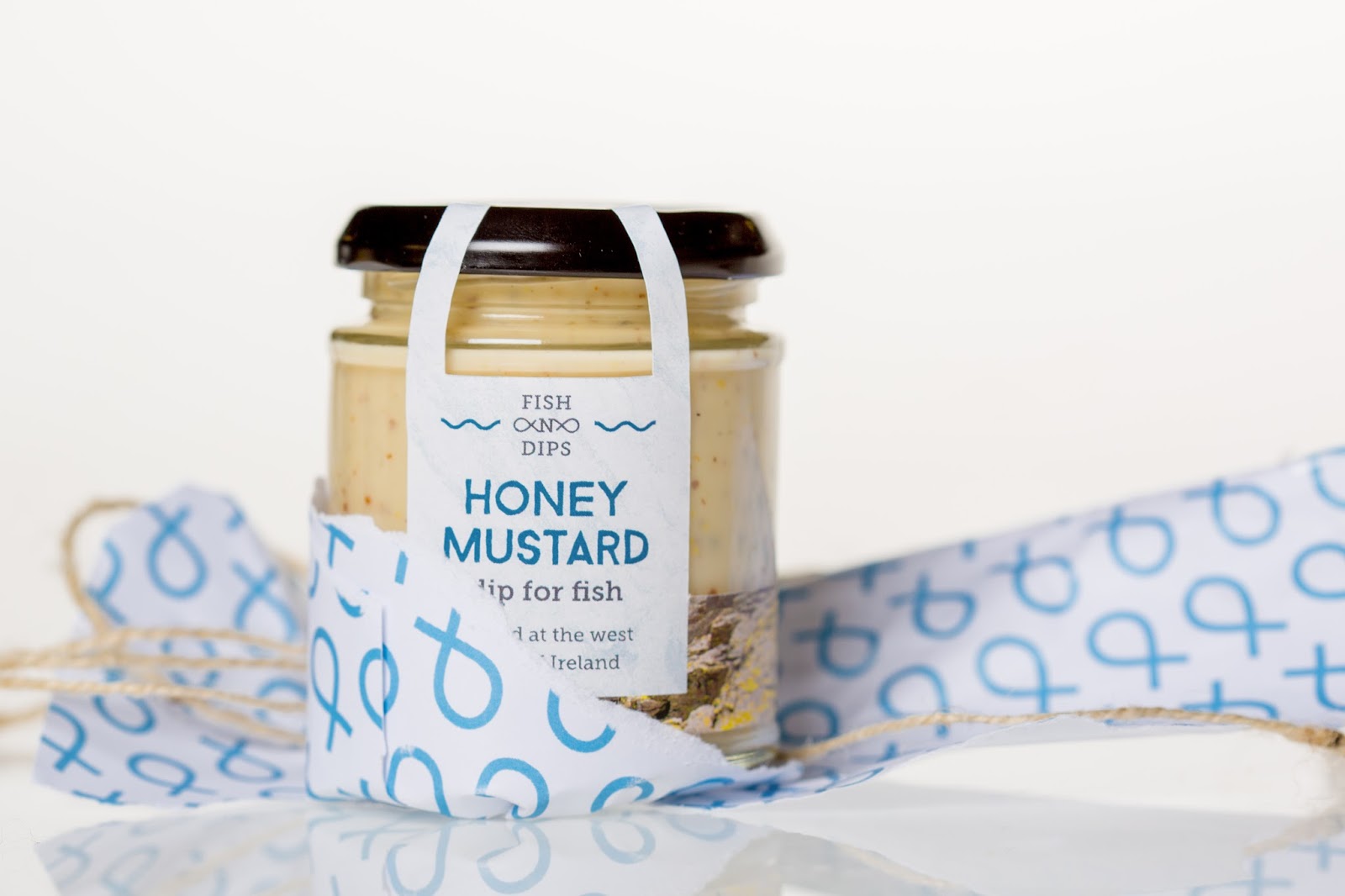 Fish ‘n’ Dips Sauces and Dips (Student Project) Packaging Of The World