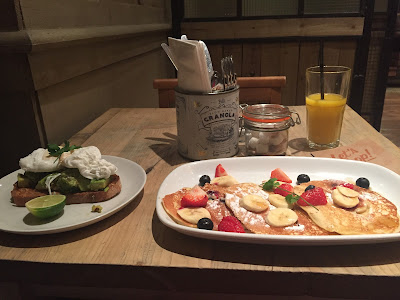 Breakfast @ Bill's Holborn