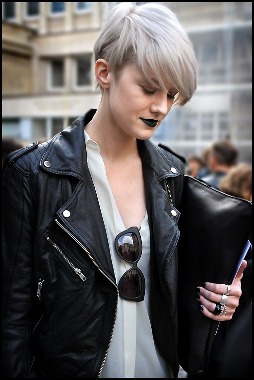 goldie land, gobbledigoo: Cool Bleached Hair