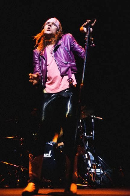 Mikey S Blog Of Awesomeness And Astute Observations Axl Rose Guns N Roses