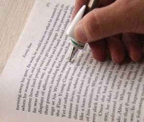 Στυλό μεταφράζει την ώρα που διαβάζετε