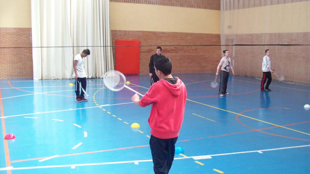 I.E.S. LA POVEDA Arganda del Rey (MADRID) EDUCACIÓN FÍSICA