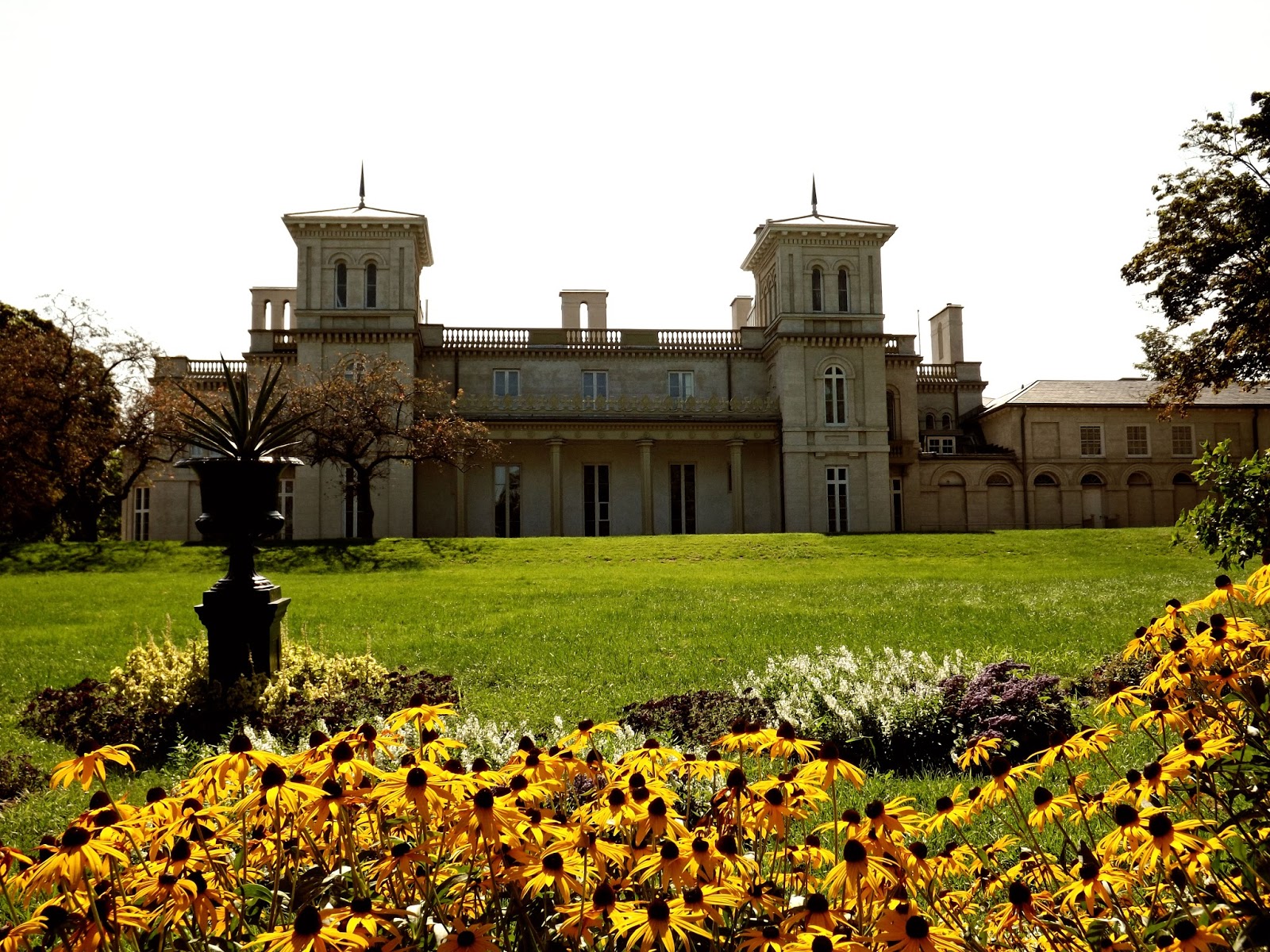 Kate's Korner Dundurn CastleA Victorian Experience Part 1 The Upstairs