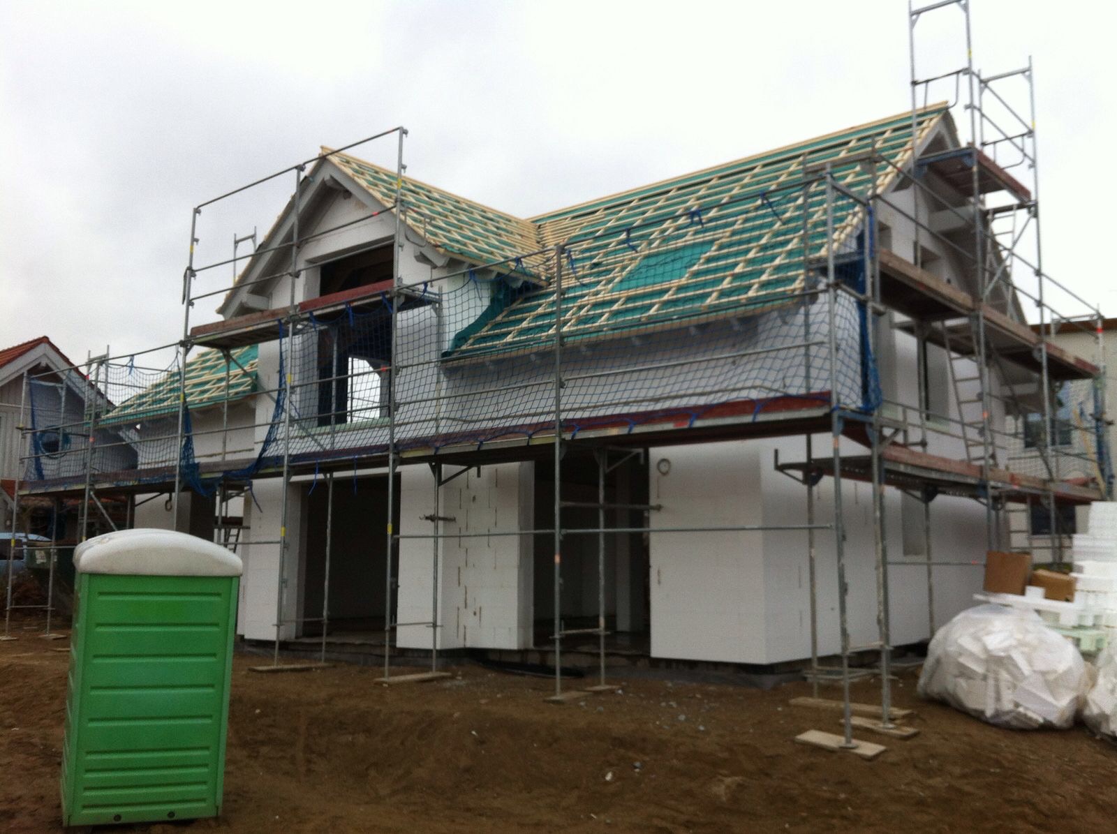 Unser Bautagebuch mit KernHaus Das Dach wird abgedichtet