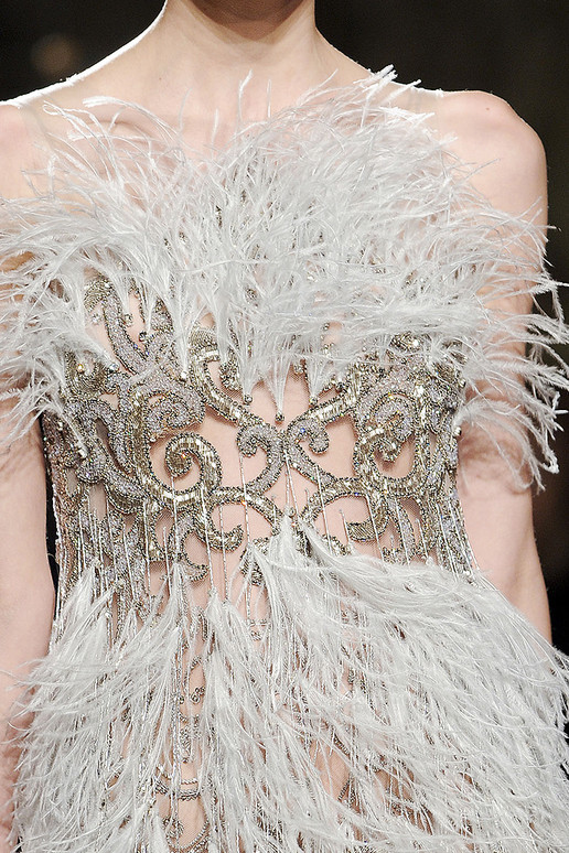 Becoming Refined: Off the Runway: {Marchesa Spring 2012 RTW}