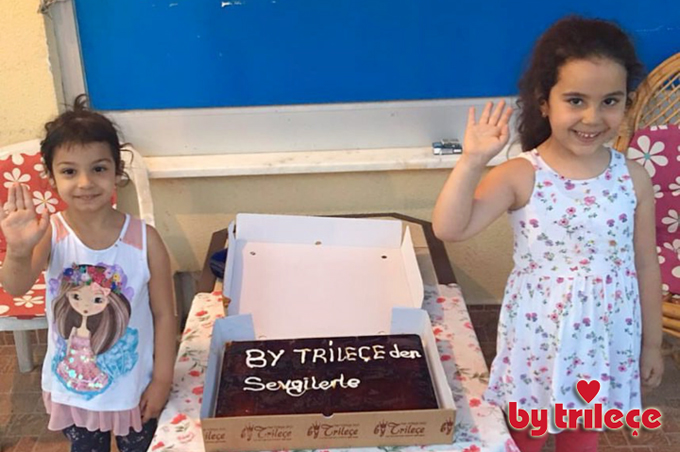 by-trilece-tatlisi-tarifi-sutlu-tatli