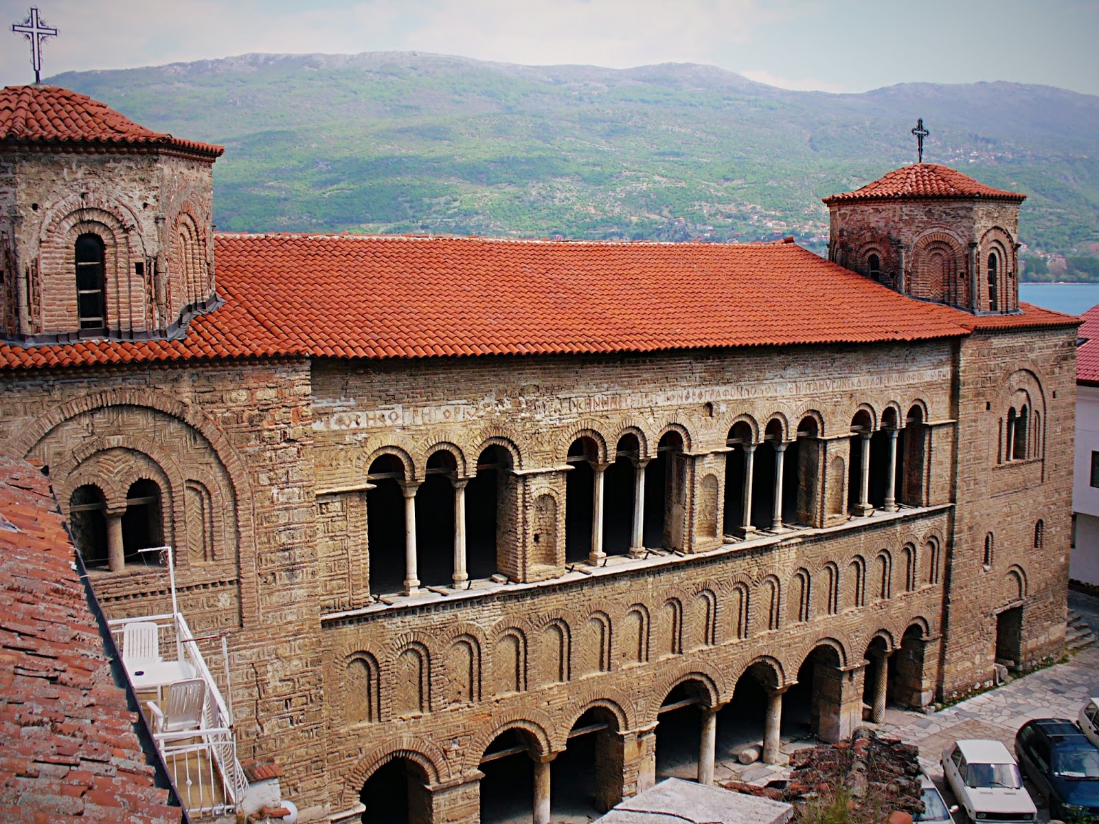 MACEDONIAN CHURCHES AND MONASTERIES Macedonian Cuisine